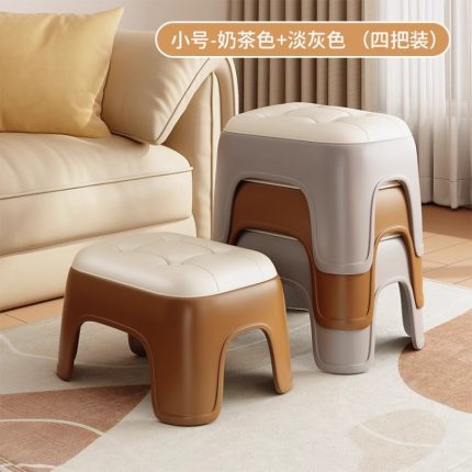 00687 Household plastic small stool thickened square stool bench